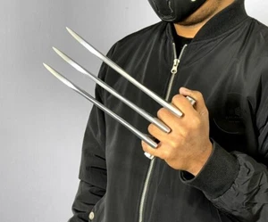 Realistic X-Man Claws Wolverine Aluminum Claw 25cm Perfect for Cosplay Costumes - Picture 1 of 6