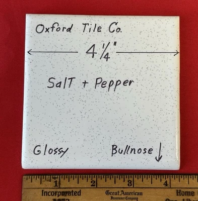 1 peça. Sal e pimenta: azulejo cerâmico salpicado brilhante nariz de boi 4-1/4" por Oxford Co. - Imagem 1 de 4
