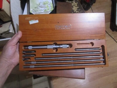 Very Nice Starrett 234-C Solid Rod Inside Micrometer Set 8"- 32" - Image 1 of 4
