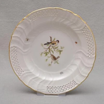 KPM Berlin Breakthrough Plate / With Bird Motif Vogeldarstellung, 1.Wahl Top - Image 1 of 4