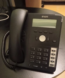 Snom D715 Telefono VoIP SIP PoE con supporto ed alimentatore - Zdjęcie 1 z 2