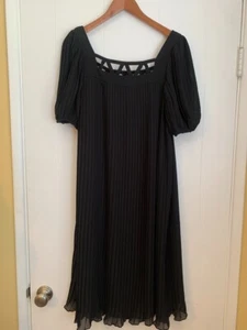 Vintage Lillie Rubin Black Pleated Dress with cut outs (10) - Picture 1 of 10
