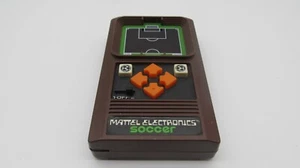 Juego de fútbol portátil Mattel Electronics 1978 - Cable de batería roto - para piezas - Imagen 1 de 2