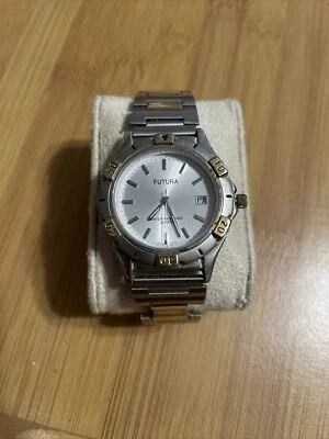 Reloj Futura Hombre Tono Plateado Redondo Resistente al Agua Plateado y Dorado ¡Batería Nueva!! Foto 1 de 4