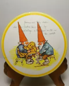 Gnomes Mini Dose Vintage Zwerg Pflege für Inured Baby Küken 1980 Potpourri Presse - Bild 1 von 7
