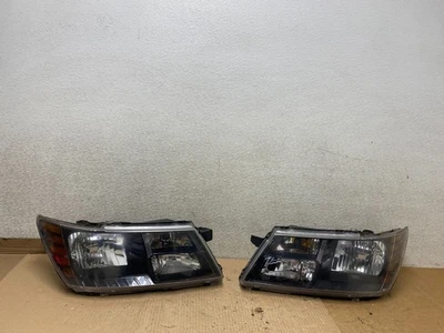 Juego de faros halógenos izquierda+derecha Dodge Journey 2009 a 2017 U2743 DW Foto 1 de 4