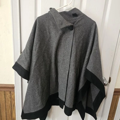 Poncho Jones New York Top Capa Talla Única Gris Negro Borde Lana Clásico Dinero Antiguo Foto 1 de 4