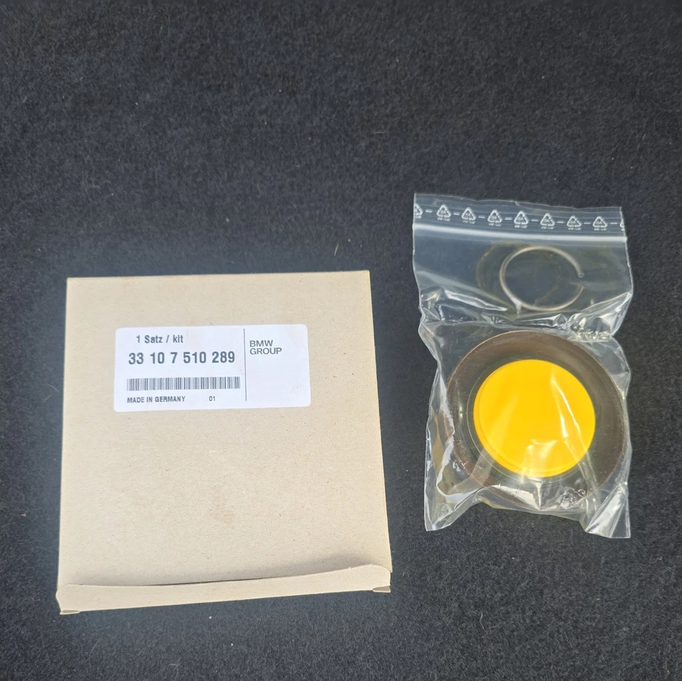 Anillo de bloqueo de sello de eje trasero diferencial original BMW M3 33107510289 76X50X10 Foto 1 de 1