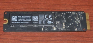 MacBook Air A1466 Samsung 256GB SSD Solid State Drive MZ-JPV256R/0A2 655-1858J - Photo 1/3
