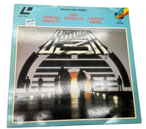 Disque laser / LaserDisc Saturn 3 Kirk Douglas Farrah Fawcett Harvey Keitel emblématique - Photo 1/2