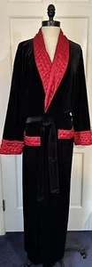 Delicates Black w/ Red Trim Satin Robe Holiday Polyester Spandex Womens Small - Picture 1 of 6
