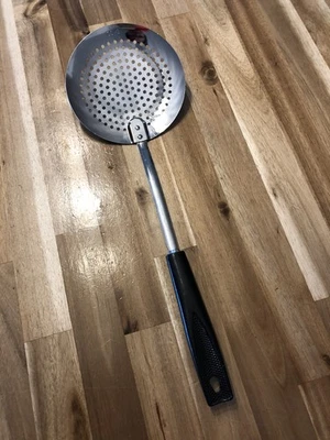 Vtg  Ecko  Round Skimmer Spoon Chromium Plated with Black Nylon Handle - Image 1 of 4