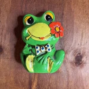 Vintage Bright Green Frog With Bowtie Coin Bank - Picture 1 of 7