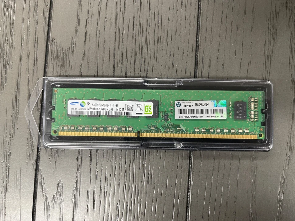 Samsung M391B5673GB0-CH9 2GB 2RX8 PC3-10600E 1333MHZ ECC Memory - Image 1 of 1