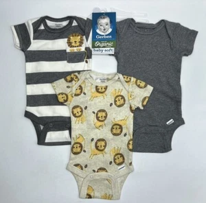 Boys Size Newborn Gerber 3-Pack Onesies Bodysuits Organic Cotton Lions Gray - Picture 1 of 7