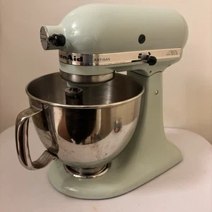 Kitchenaid Stand Mixer ARTISAN® SERIES 5 QUART TILT-HEAD PISTACHIO KSM150PSPT - Picture 1 of 13