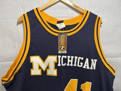 Camiseta de Colección Michigan Wolverines Tradiciones Universitarias Majestuosa Rara Glen Rice 41 Foto 1 de 4