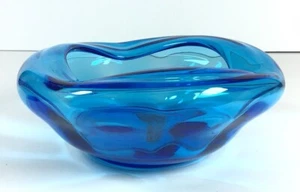 Vtg MCM Blue Hand Blown Art Glass Round Bowl - Picture 1 of 8