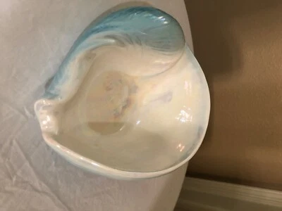 Cuenco/plato de cerámica concha marina Foto 1 de 3