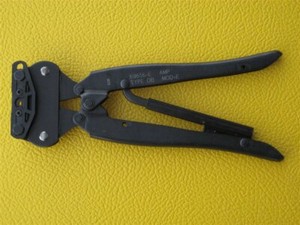 AMP Crimpzange 69656 -E Type OB MOD-E Sub-D