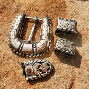1990s Handmade Solid Silver western Buckle w Gold Fill Accents Floral Scroll - Picture 1 of 6