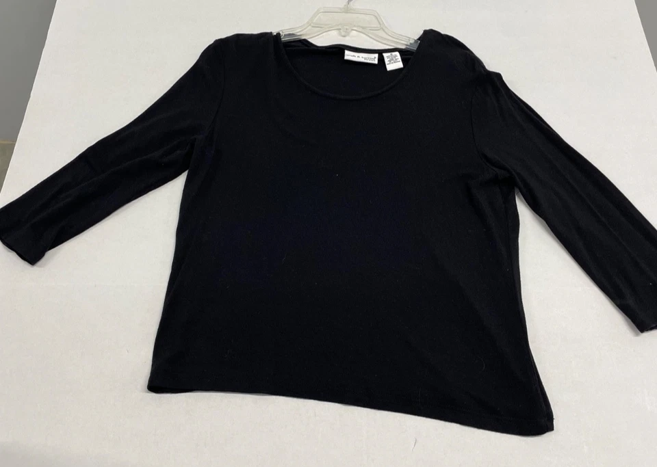 Croft & Barrow Stretch Top Shirt Womens Medium M Black Rayon Spandex Scoop Neck - Image 1 of 3