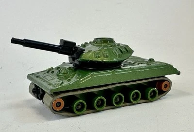 Vintage 1975 Matchbox K-109 Battle Kings M-551 Sheridan Tank Green With Tracks - Image 1 of 4