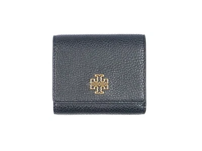 Lo último en billetera compacta Tory Burch BRITTEN de cuero granulado negro triple pliegue 159431 Foto 1 de 4