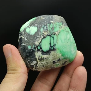 Natural Green Polished Variscite Freeform From Pakistan, 96.7 Grams - Picture 1 of 8