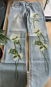 Women’s Vintage Jeans AU9 Embroidery Flowers Unique