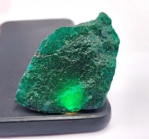 Green Emerald Raw Natural Brazil Stone 379 Ct Fantastic Stone Certified Gems NKP - Picture 1 of 5