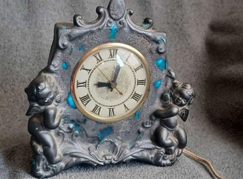 Gorgeous Vintage 1968 Ceramic Lanshire Model T3 Self Starting Cherub Clock! Cover