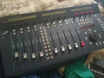 Radikal TECHNOLOGIES SAC-2.2 软件分配控制器 Extraordinaire — 第 1/3 张图片