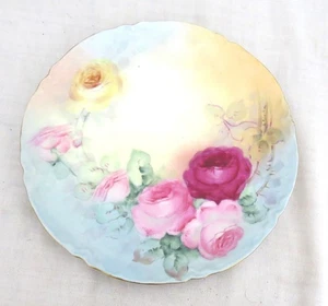 Haviland France Vintage 8.5/8 inch Plate Pink Roses: Gold Trim - Excellent - Imagen 1 de 3