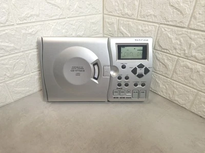 Tascam CD-VT1 MK2 Portable Instrument & Vocal Trainer CD Compact Disc Player - Image 1 of 4