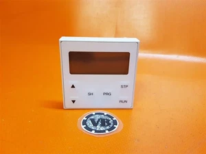 Lenze EMZ8201BB Keypad Control Module 33.8201BB.1B.10 - Picture 1 of 2