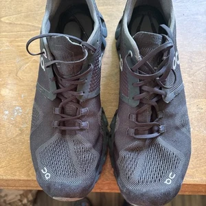 ON CLOUD CLOUDTEC HELION SIZE 10.5 Women Dark Gray/black - Picture 1 of 7