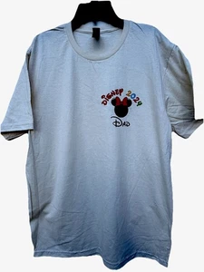 Disney 2024 Dad Graffic T Shirt Size M Gildan Soft Style Beige Mickey  - Picture 1 of 9