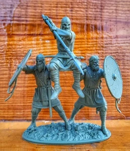 Juego de vikingos TihonFigureN # 4 soldados de juguete sin hueso Ivar 1:32 - Imagen 1 de 1