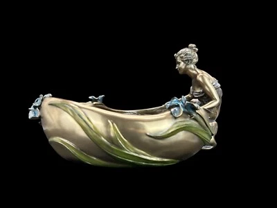 Jugendstil-VASE MIT SITZENDER DAME VERONESE (AN10023V4) - Bild 1 von 3