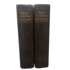 1929 Encyclopedia of Freemasonry Mackey 2 Volume Set 1 & 2 VG Embossed Covers - Picture 1 of 24