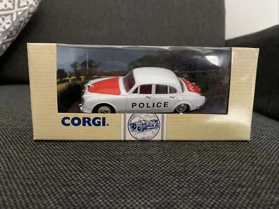 Boxed Corgi Classic Vehicles Jaguar Mk II Staffordshire Police No.96685 - Image 1 of 4