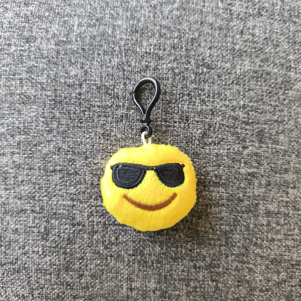 PORTACHIAVI EMOJI EMOTICON FACCINA GADGET ACCESSORI IDEA REGALO CIONDOLO - Immagine 1 di 1