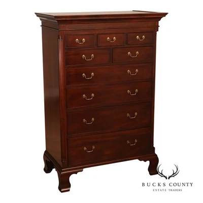 Pecho alto Henkel Harris estilo Chippendale caoba Foto 1 de 4