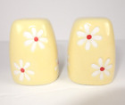 Pfaltzgraff Salt and Pepper Shakers Daisy Dazee Sun Yellow NEW w/Tag Mothers Day