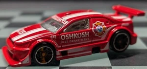 Hot Wheels Amazoom Oshkosh Wisconsin Fire Department WI Red Main Street 169 2012 - Imagen 1 de 7