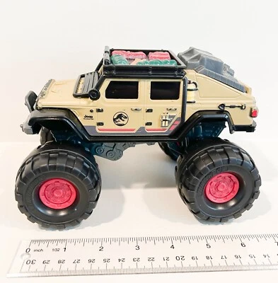Matchbox Jurassic World Dominion Jeep Gladiator 1:24-Scale Truck Multicolor  - Image 1 of 4