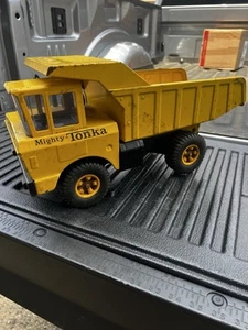 1965 Mighty Tonka dump truck pressed steel #2900 play wear original condition - Picture 1 of 20