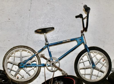 BMX Mongoose Motomag 1981 vintage vieja escuela Motomag II - todo original Foto 1 de 4