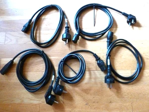 Netzkabel Normstecker und Gerätebuchse C13 , Satz, 5 Stück, neu und unbenutzt - Afbeelding 1 van 1